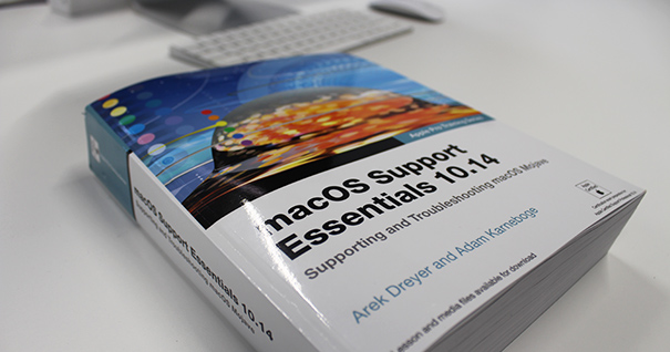 apple course book used in it training in london